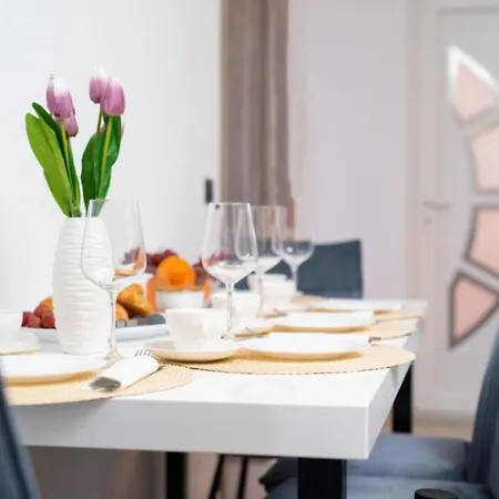 Rogoznica's Hidden Gem Apartment *