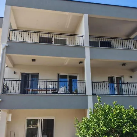 Rogoznica's Hidden Gem * Rogoznica (Sibenik-Knin)